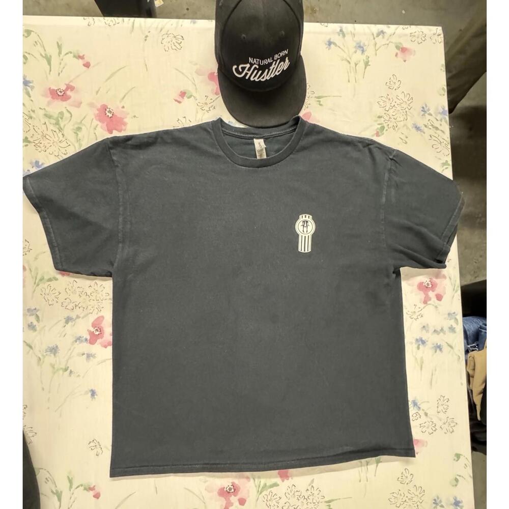 Hustler Men’s 2XL T-Shirt + Snapback‎ Hat Set Natural Born Hustler Black